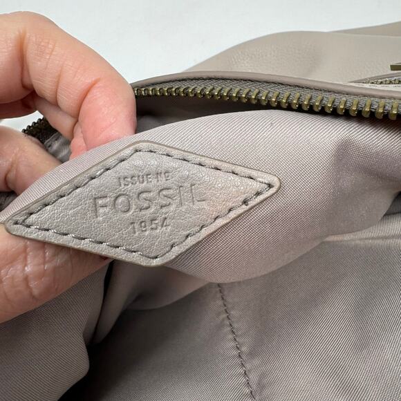 FOSSIL Kinley Leather Crossbody Bag Light Gray Bone Neutral Minimalist Classic - Picture 11 of 14